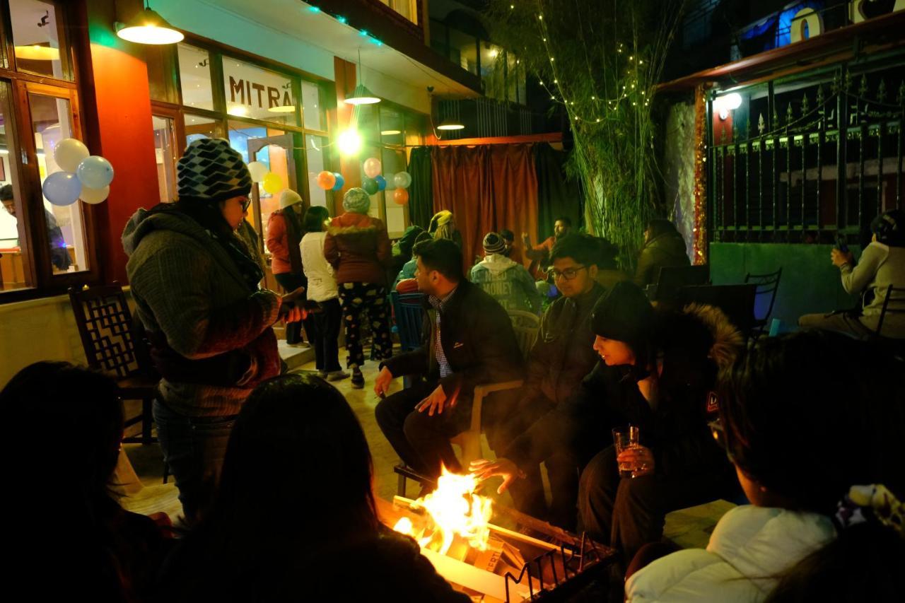 Mitra Mcleodganj Hostel McLeod Ganj Ngoại thất bức ảnh