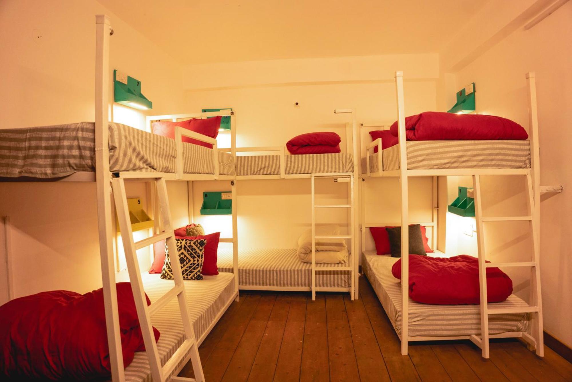 Mitra Mcleodganj Hostel McLeod Ganj Ngoại thất bức ảnh