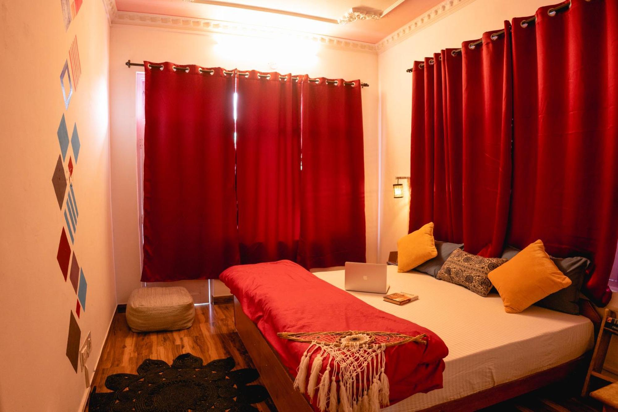 Mitra Mcleodganj Hostel McLeod Ganj Ngoại thất bức ảnh