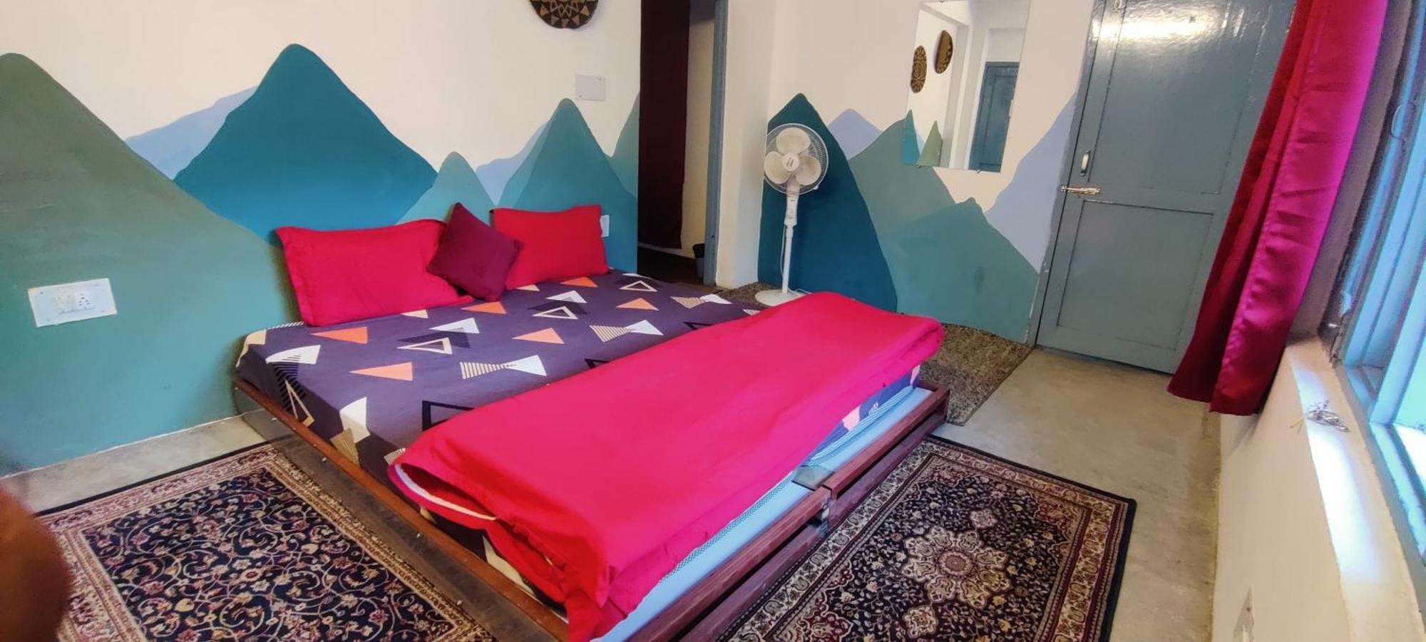 Mitra Mcleodganj Hostel McLeod Ganj Ngoại thất bức ảnh